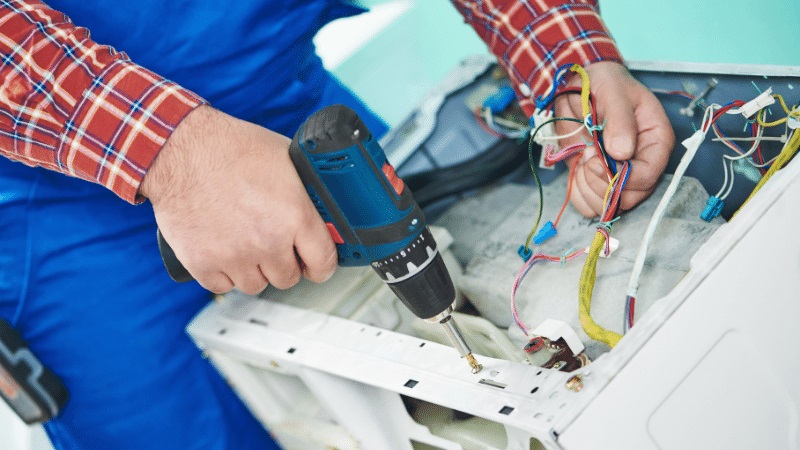 Kazan Hitachi servisi orijinal yedek parça kullanımı
